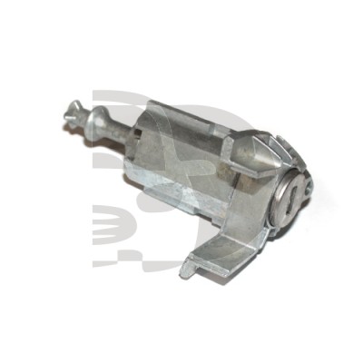 CERR PTA IZQ BMW X5 E53 2000-2006  HU92