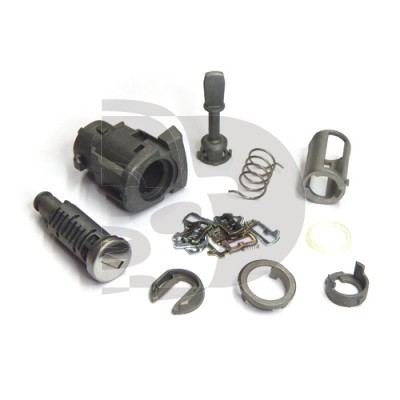 CERR PTA DCHA VW GOLF IV 02-04  HU66